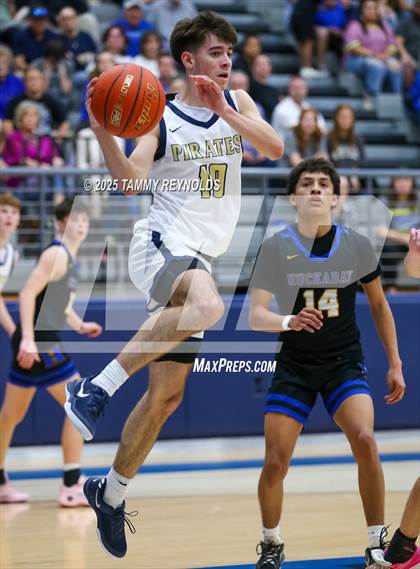 Thumbnail 2 in Huckabay vs. Perrin-Whitt (UIL 1A D1 Basketball Regional Final) photogallery.