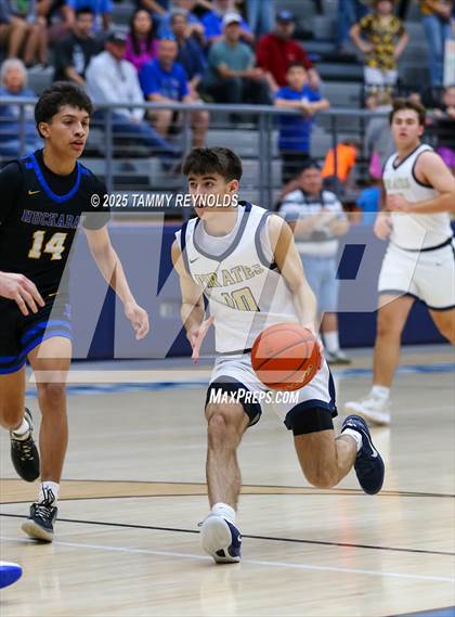 Thumbnail 1 in Huckabay vs. Perrin-Whitt (UIL 1A D1 Basketball Regional Final) photogallery.
