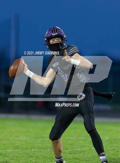 Thumbnail 1 in Freeburg @ Breese Central photogallery.