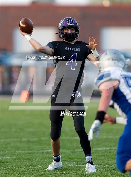 Thumbnail 1 in Freeburg @ Breese Central photogallery.