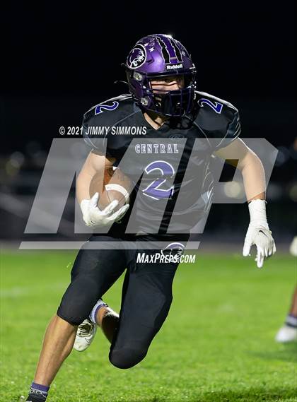 Thumbnail 3 in Freeburg @ Breese Central photogallery.