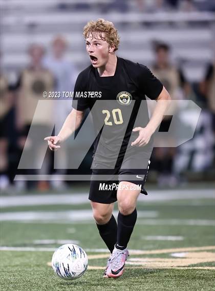 Thumbnail 2 in Riverside vs. Catawba Ridge (SCHSL AAAA 3rd Round) photogallery.