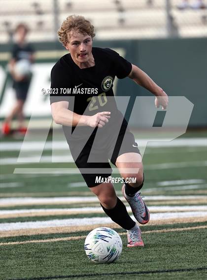 Thumbnail 2 in Riverside vs. Catawba Ridge (SCHSL AAAA 3rd Round) photogallery.