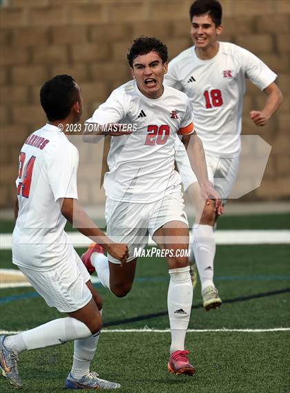 Thumbnail 2 in Riverside vs. Catawba Ridge (SCHSL AAAA 3rd Round) photogallery.