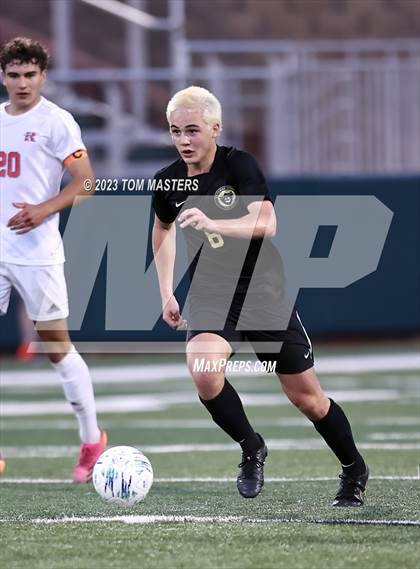 Thumbnail 1 in Riverside vs. Catawba Ridge (SCHSL AAAA 3rd Round) photogallery.