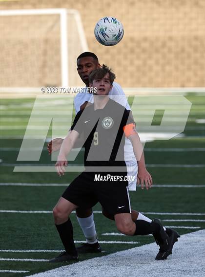 Thumbnail 2 in Riverside vs. Catawba Ridge (SCHSL AAAA 3rd Round) photogallery.