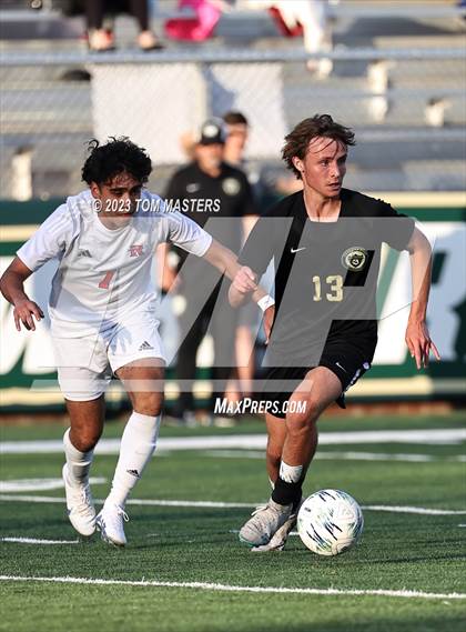 Thumbnail 3 in Riverside vs. Catawba Ridge (SCHSL AAAA 3rd Round) photogallery.