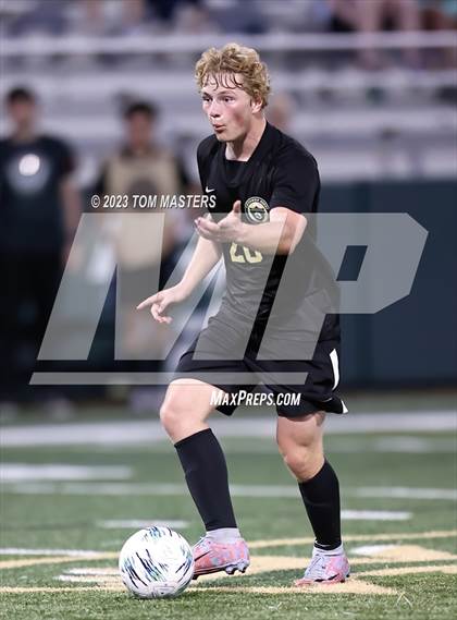 Thumbnail 2 in Riverside vs. Catawba Ridge (SCHSL AAAA 3rd Round) photogallery.