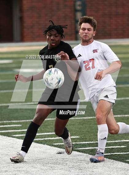 Thumbnail 2 in Riverside vs. Catawba Ridge (SCHSL AAAA 3rd Round) photogallery.