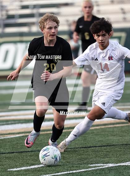 Thumbnail 2 in Riverside vs. Catawba Ridge (SCHSL AAAA 3rd Round) photogallery.
