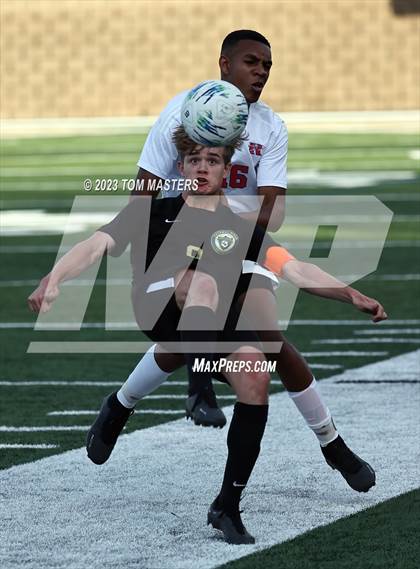 Thumbnail 3 in Riverside vs. Catawba Ridge (SCHSL AAAA 3rd Round) photogallery.