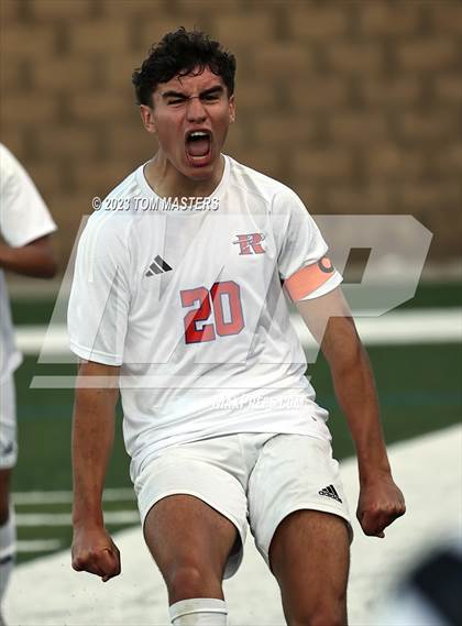 Thumbnail 1 in Riverside vs. Catawba Ridge (SCHSL AAAA 3rd Round) photogallery.