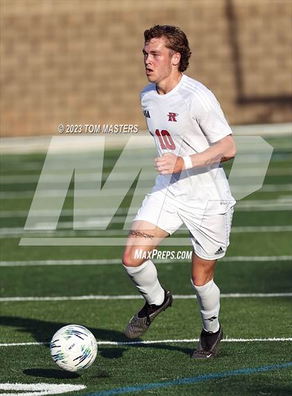 Thumbnail 3 in Riverside vs. Catawba Ridge (SCHSL AAAA 3rd Round) photogallery.