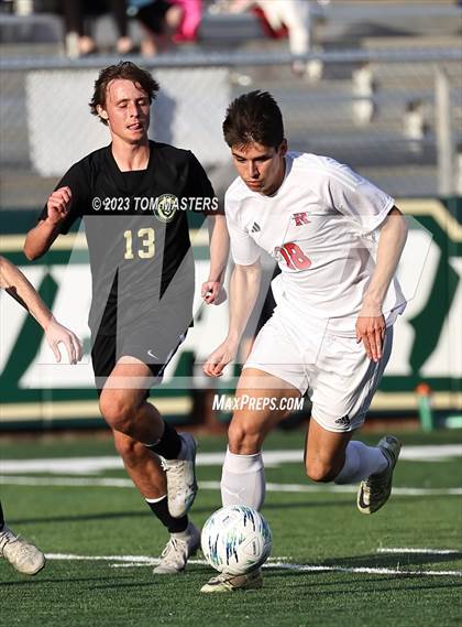Thumbnail 3 in Riverside vs. Catawba Ridge (SCHSL AAAA 3rd Round) photogallery.