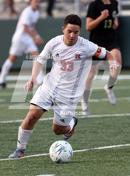 Thumbnail 2 in Riverside vs. Catawba Ridge (SCHSL AAAA 3rd Round) photogallery.