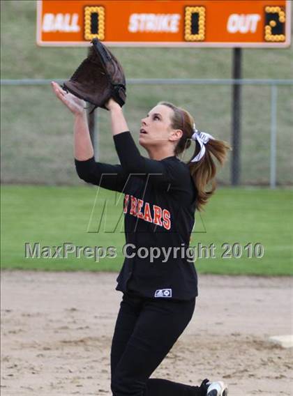 Thumbnail 1 in Gilmer vs Gladewater photogallery.