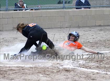 Thumbnail 2 in Gilmer vs Gladewater photogallery.