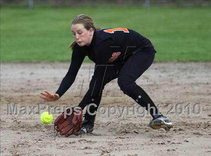 Thumbnail 3 in Gilmer vs Gladewater photogallery.