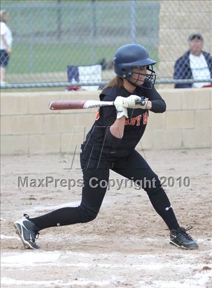 Thumbnail 1 in Gilmer vs Gladewater photogallery.