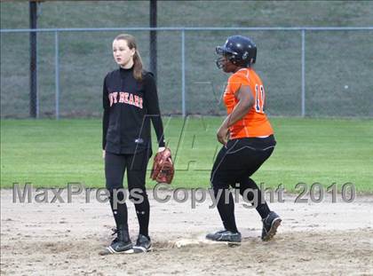 Thumbnail 1 in Gilmer vs Gladewater photogallery.