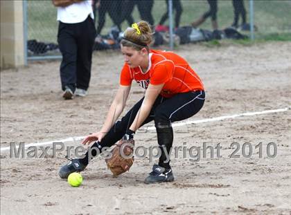 Thumbnail 2 in Gilmer vs Gladewater photogallery.