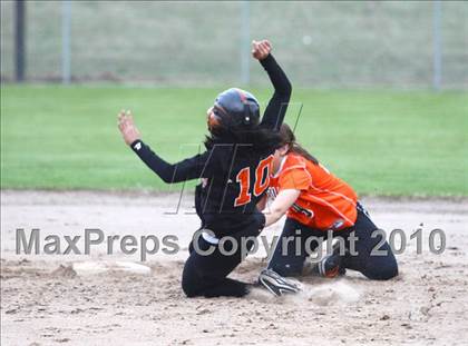 Thumbnail 1 in Gilmer vs Gladewater photogallery.