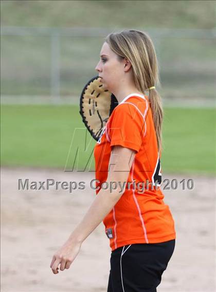 Thumbnail 1 in Gilmer vs Gladewater photogallery.