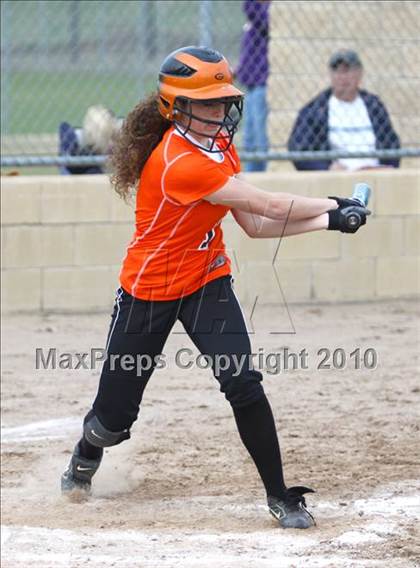 Thumbnail 3 in Gilmer vs Gladewater photogallery.