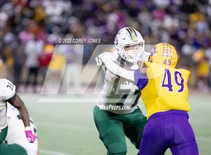 Thumbnail 3 in Holy Cross vs Edna Karr photogallery.