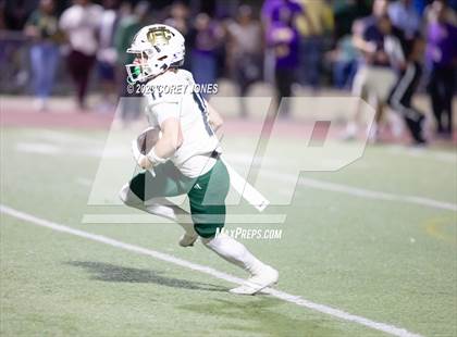 Thumbnail 2 in Holy Cross vs Edna Karr photogallery.