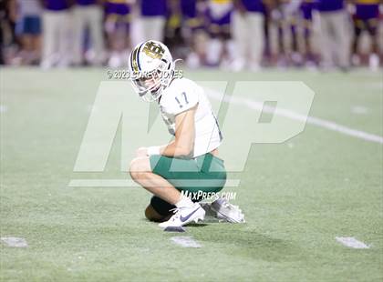 Thumbnail 3 in Holy Cross vs Edna Karr photogallery.
