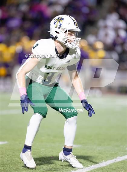 Thumbnail 2 in Holy Cross vs Edna Karr photogallery.