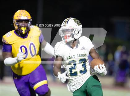 Thumbnail 1 in Holy Cross vs Edna Karr photogallery.