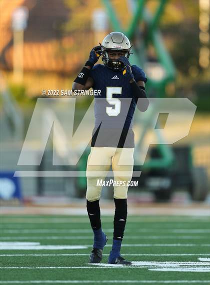 Thumbnail 1 in McClymonds @ Mater Dei Catholic (CIF State D2-AA Final) photogallery.