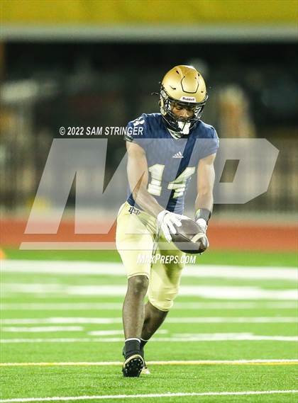 Thumbnail 2 in McClymonds @ Mater Dei Catholic (CIF State D2-AA Final) photogallery.