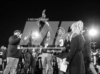 Thumbnail 2 in McClymonds @ Mater Dei Catholic (CIF State D2-AA Final) photogallery.