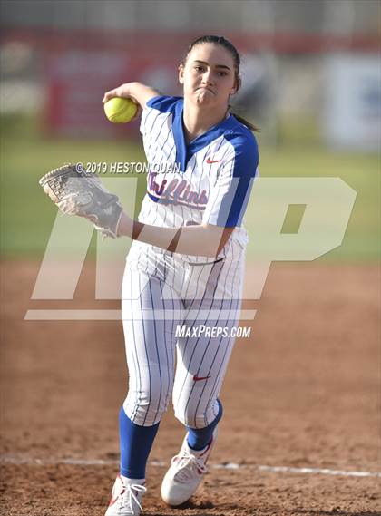 Thumbnail 2 in Mater Dei @ Los Alamitos photogallery.