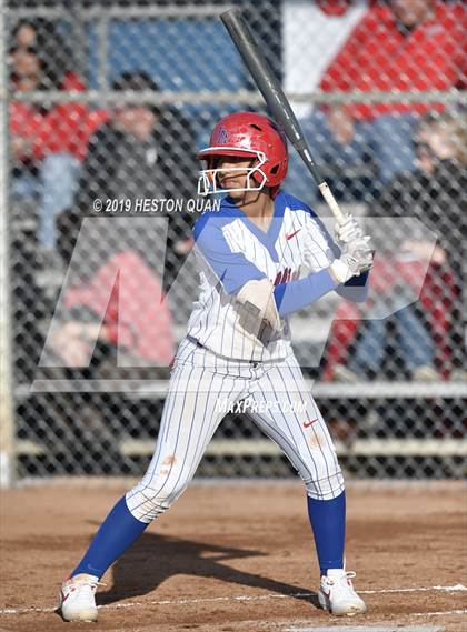Thumbnail 2 in Mater Dei @ Los Alamitos photogallery.