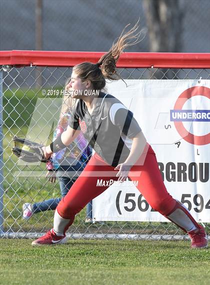 Thumbnail 2 in Mater Dei @ Los Alamitos photogallery.