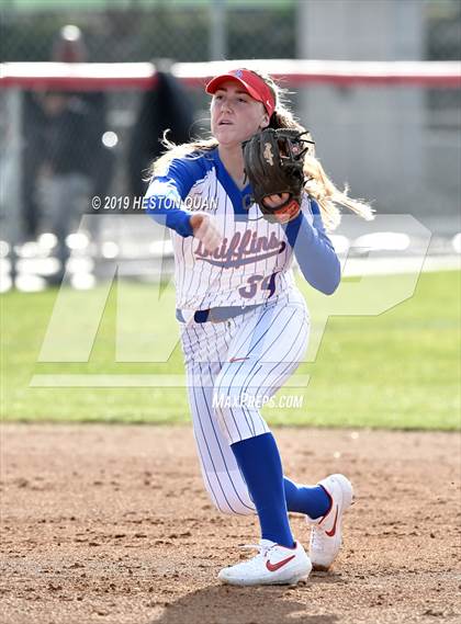 Thumbnail 3 in Mater Dei @ Los Alamitos photogallery.