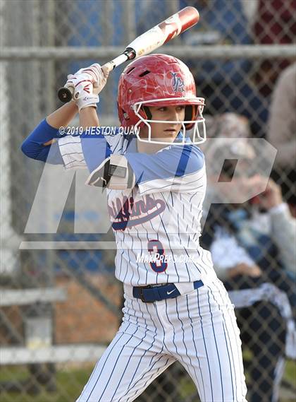 Thumbnail 2 in Mater Dei @ Los Alamitos photogallery.