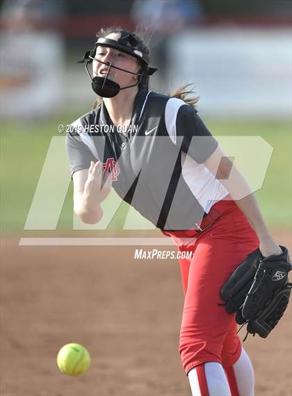 Thumbnail 1 in Mater Dei @ Los Alamitos photogallery.