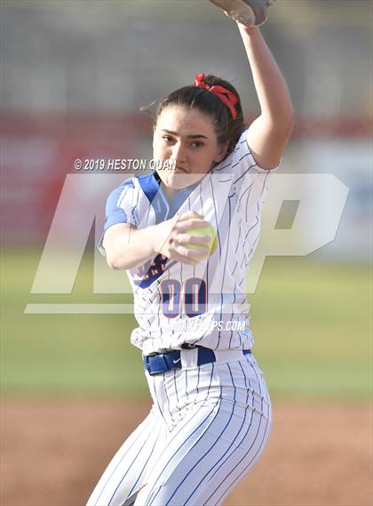 Thumbnail 1 in Mater Dei @ Los Alamitos photogallery.