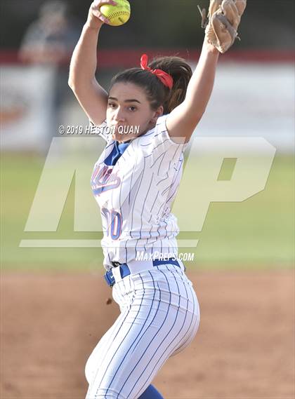 Thumbnail 3 in Mater Dei @ Los Alamitos photogallery.