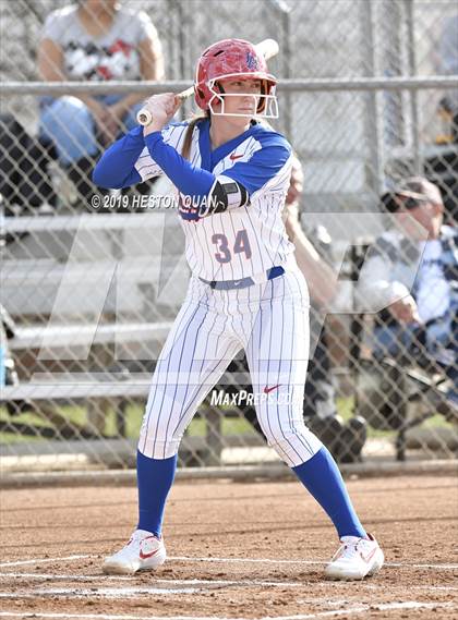 Thumbnail 2 in Mater Dei @ Los Alamitos photogallery.