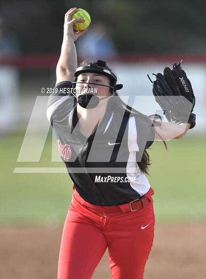 Thumbnail 2 in Mater Dei @ Los Alamitos photogallery.