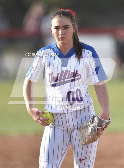 Thumbnail 2 in Mater Dei @ Los Alamitos photogallery.