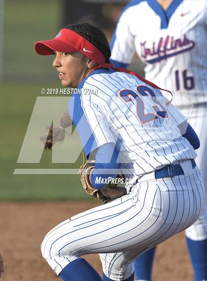 Thumbnail 1 in Mater Dei @ Los Alamitos photogallery.