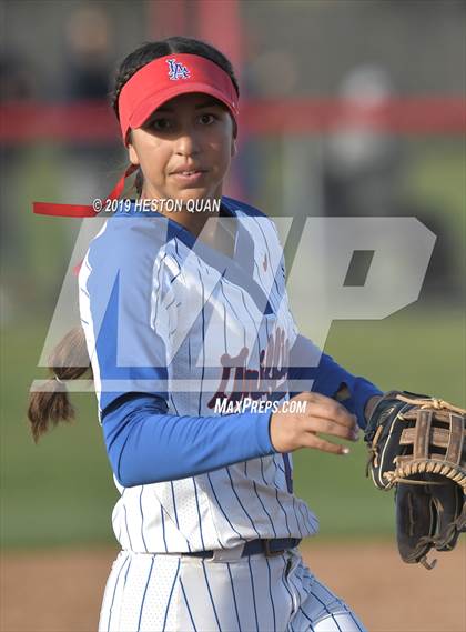 Thumbnail 2 in Mater Dei @ Los Alamitos photogallery.