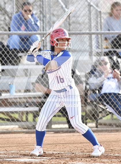 Thumbnail 2 in Mater Dei @ Los Alamitos photogallery.